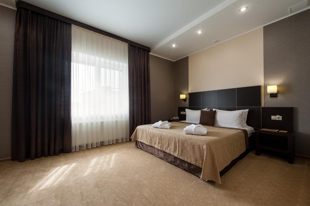 Hotel Kaluga Plaza Zewnętrze zdjęcie